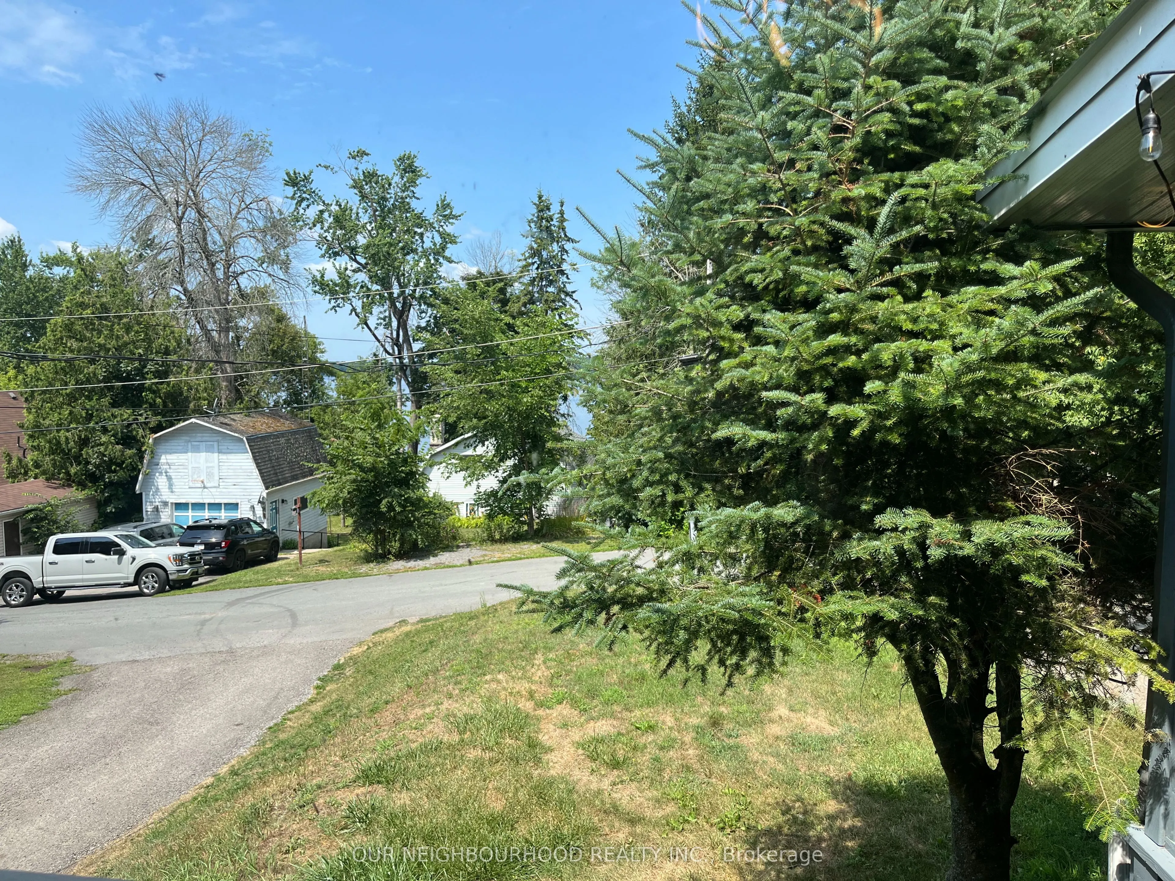 72 Lakeshore Road
