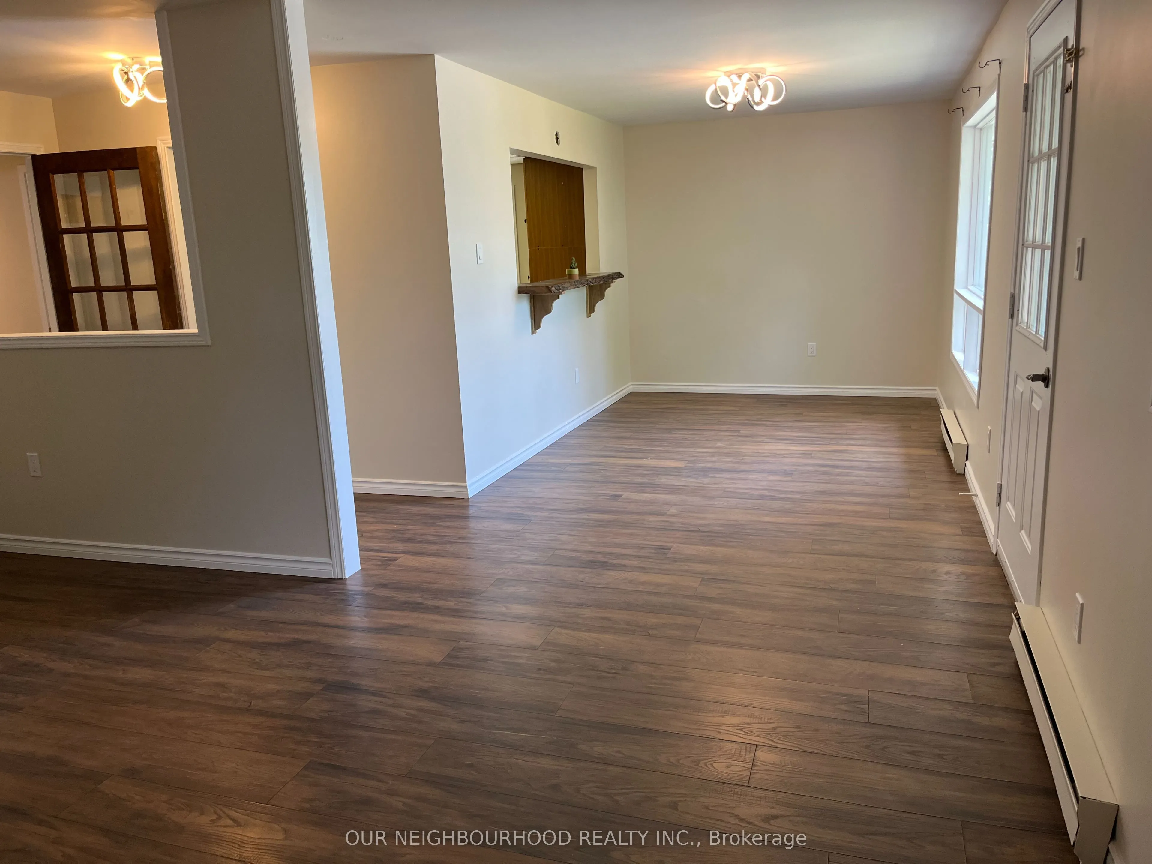 72 Lakeshore Road