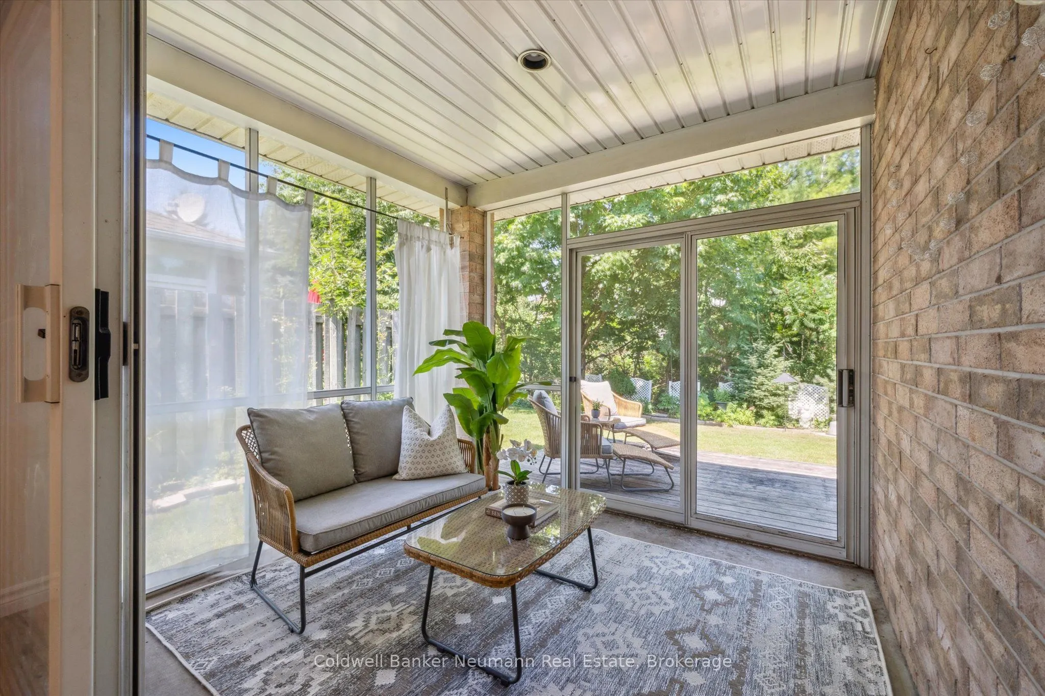 1550 Gordon Street, #9