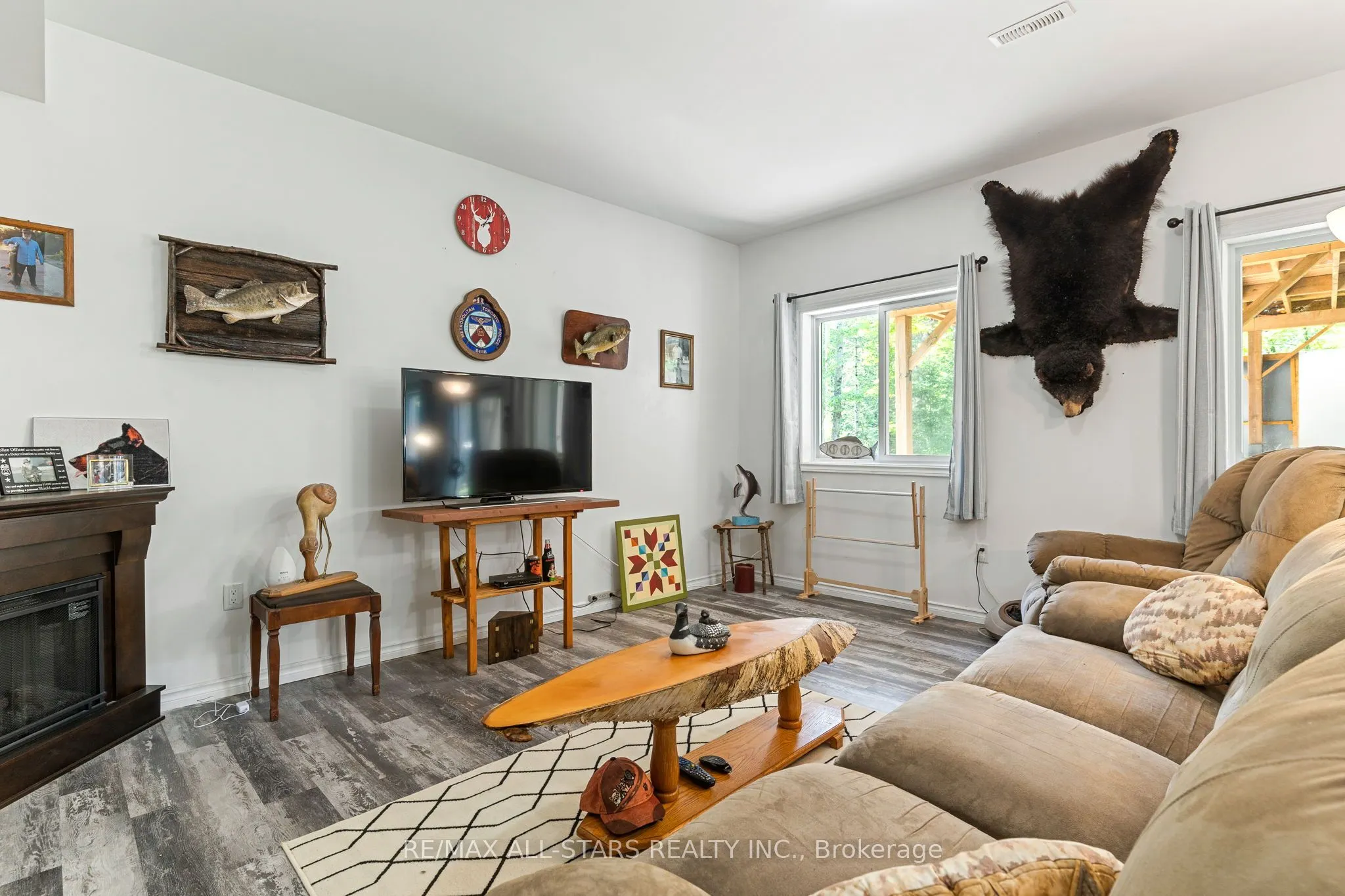 1089 Tattersal Road