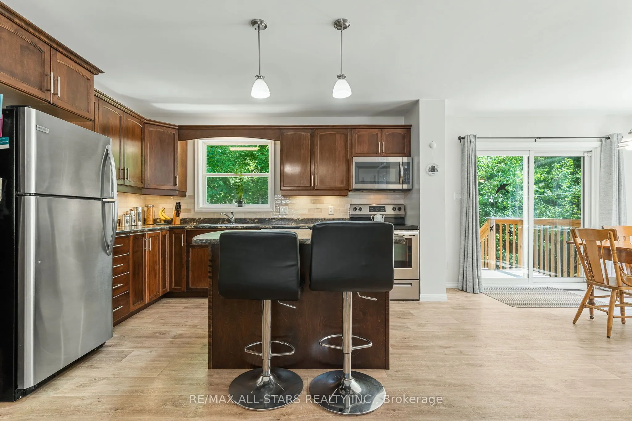 1089 Tattersal Road