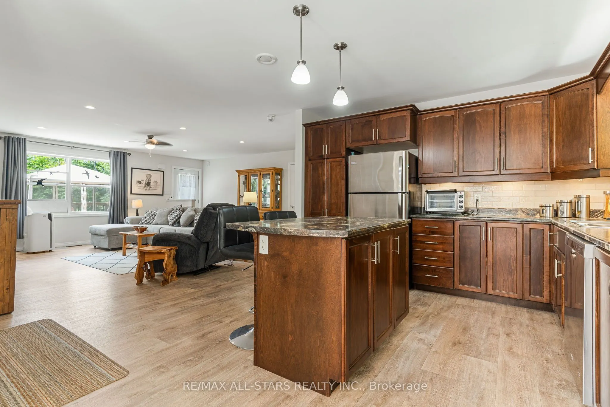 1089 Tattersal Road