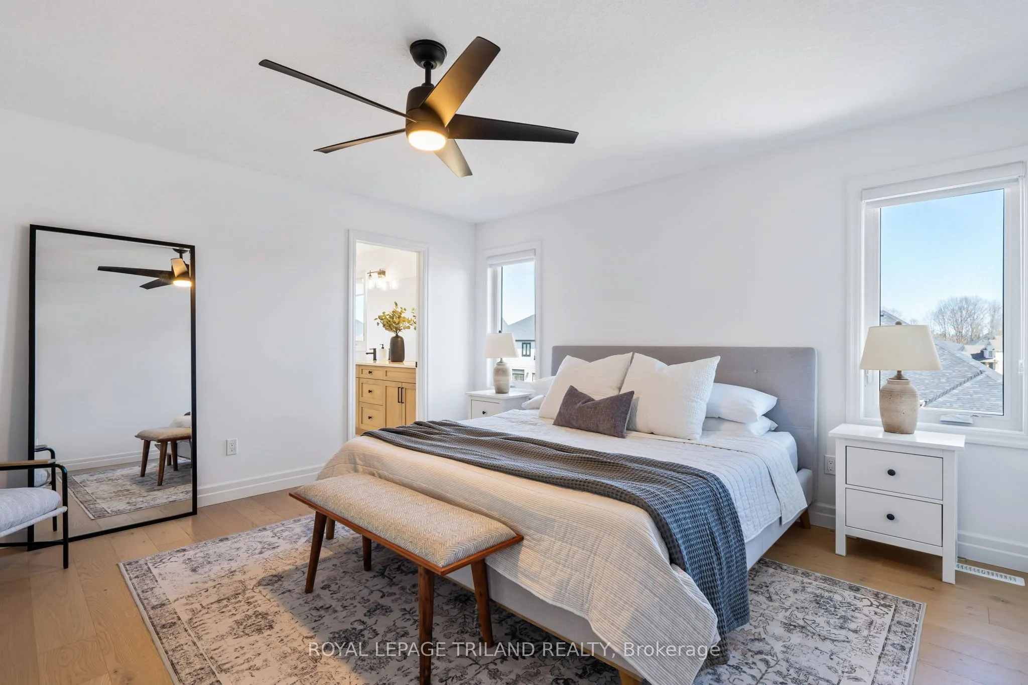 28 Hazelwood Passage
