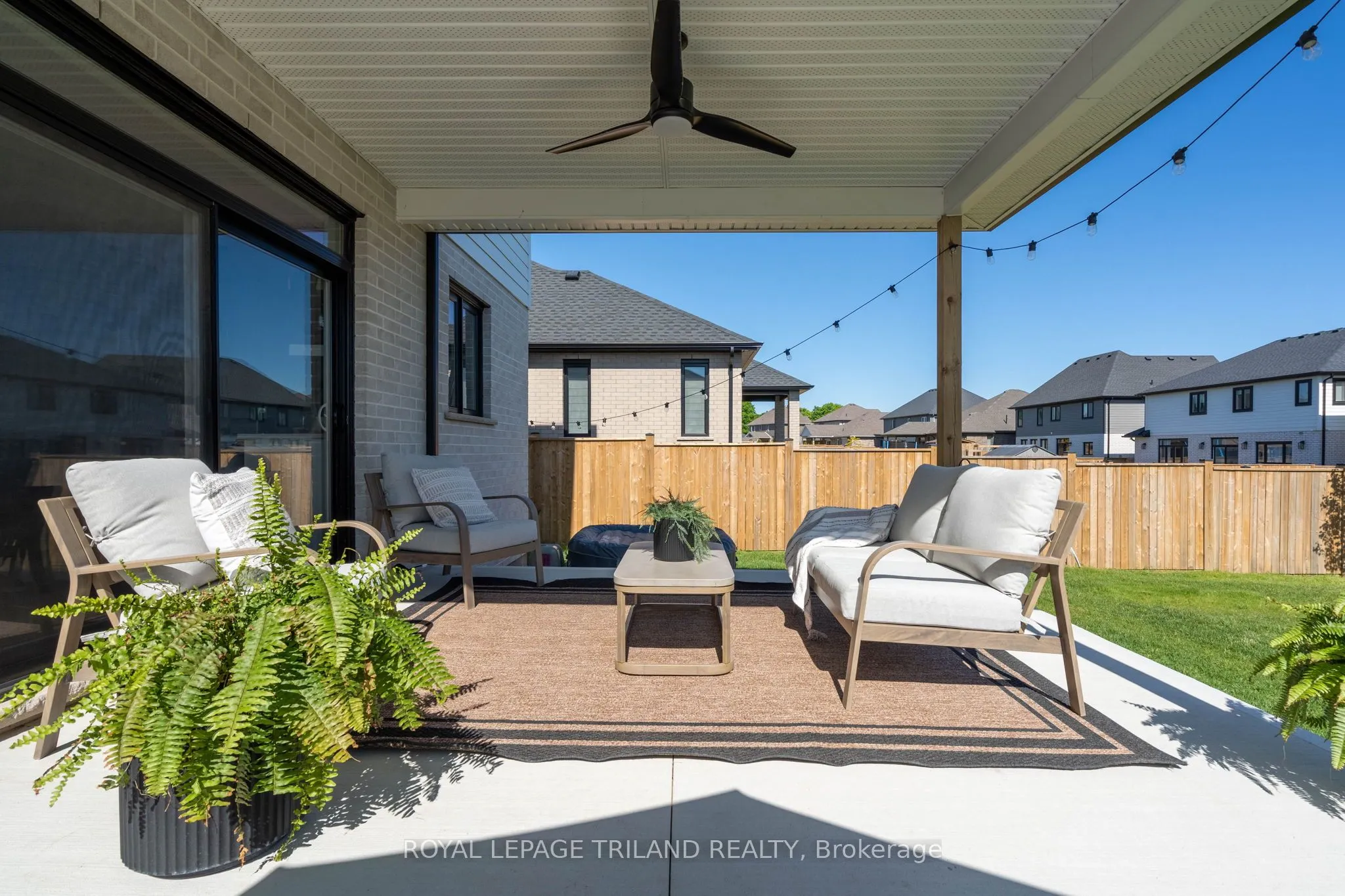 28 Hazelwood Passage