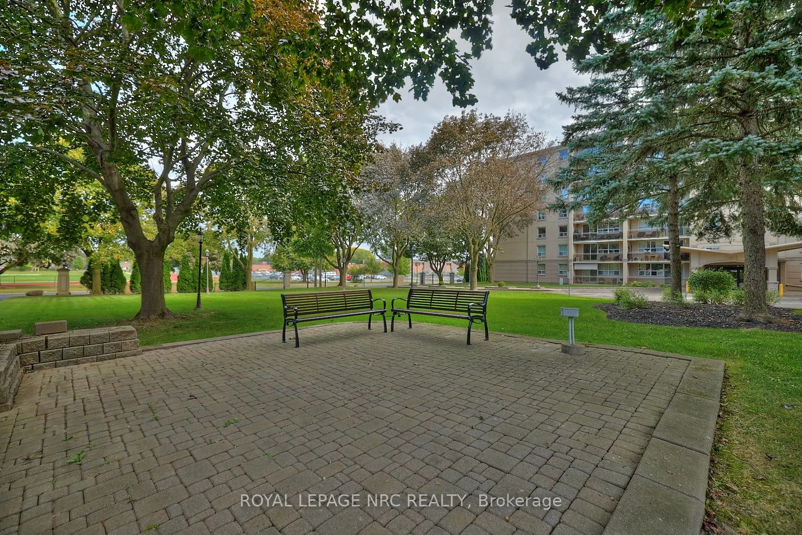 6400 HUGGINS Street, #607