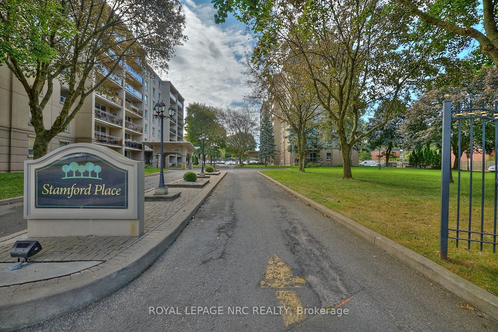 6400 HUGGINS Street, #607