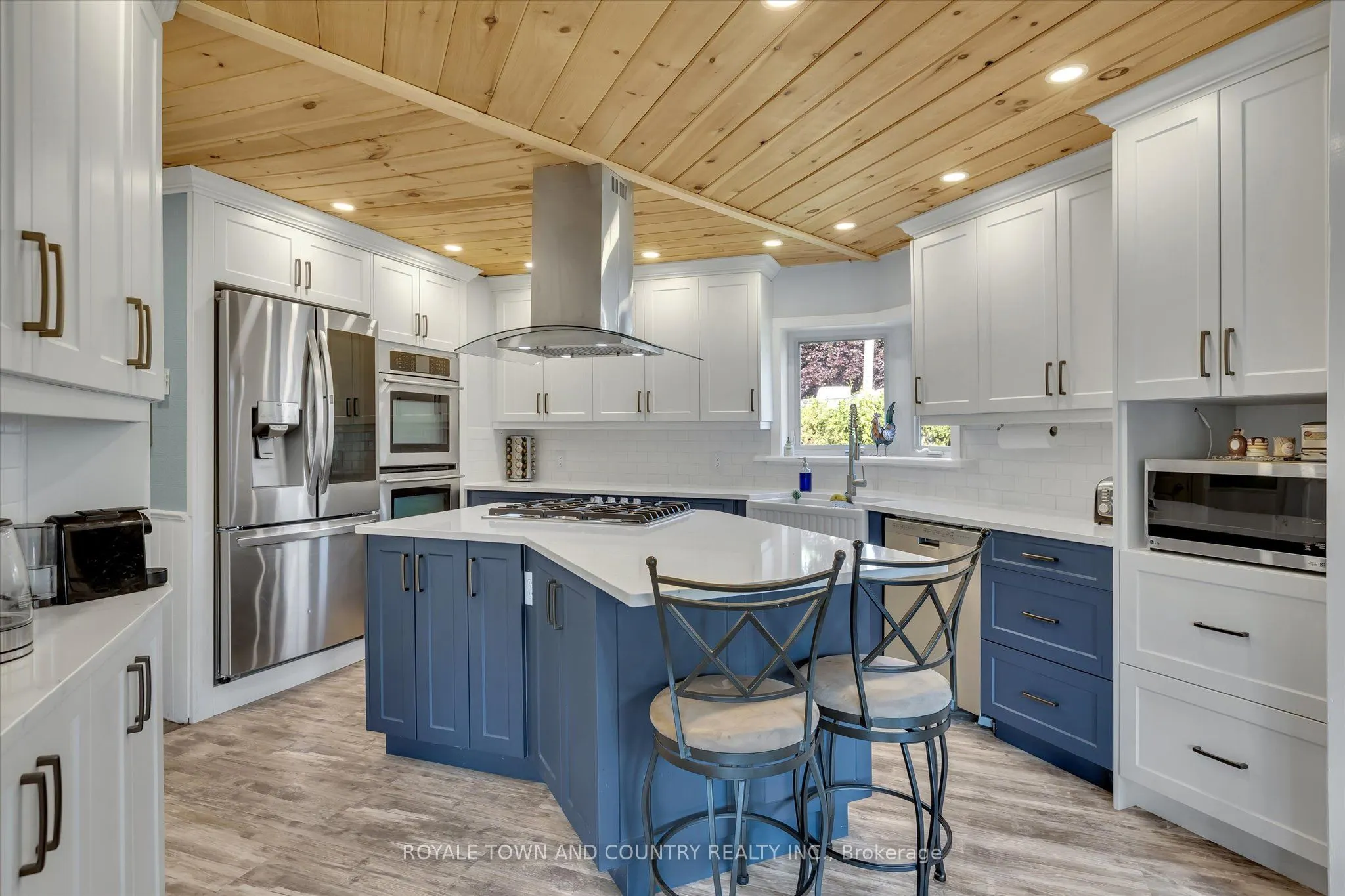 2 SACKITT Road