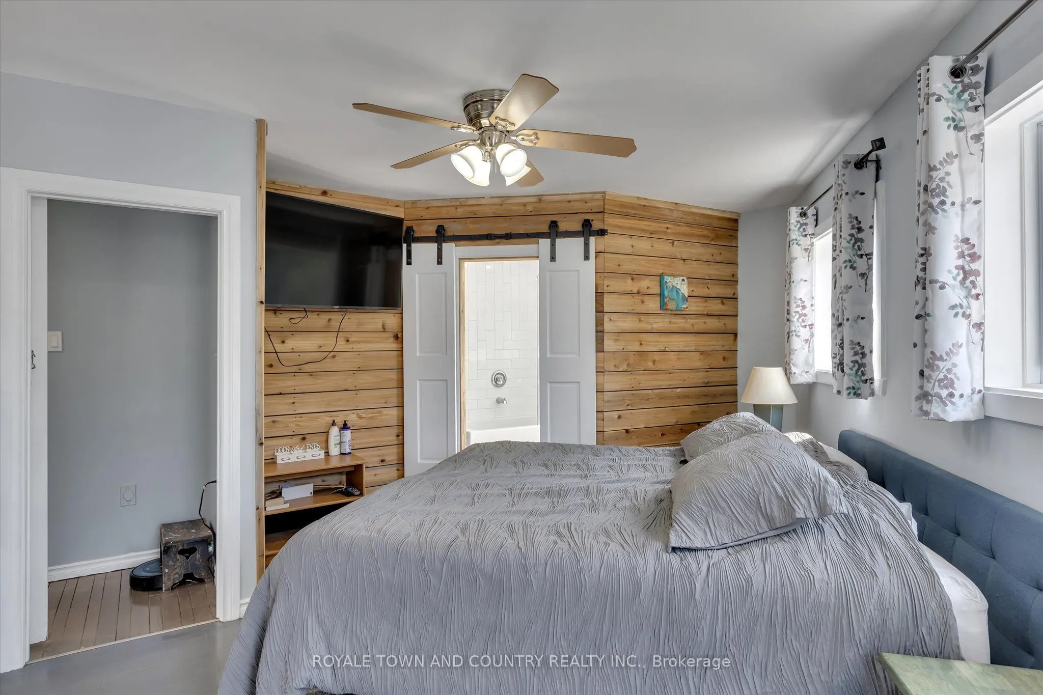 2 SACKITT Road