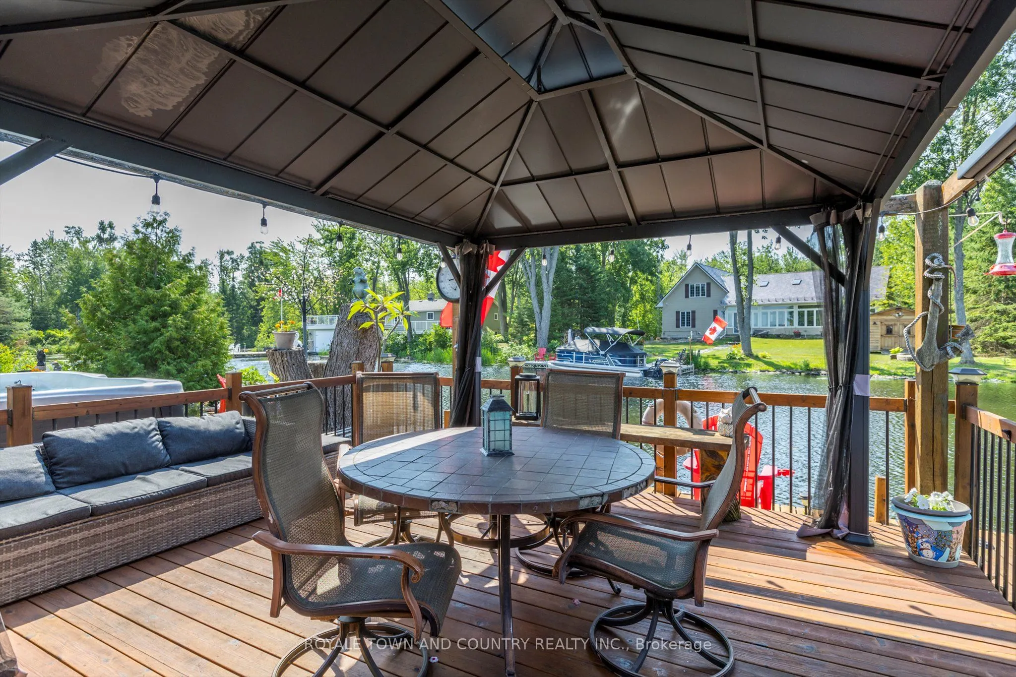 2 SACKITT Road
