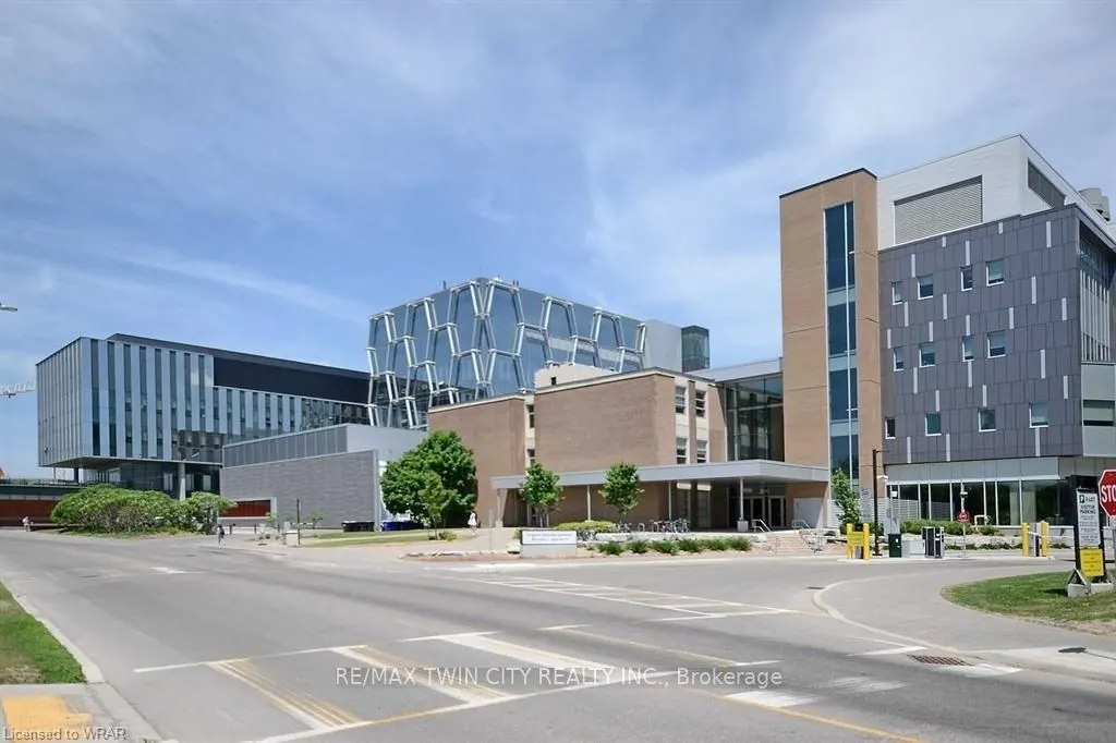 330 Phillip Street, #S2505