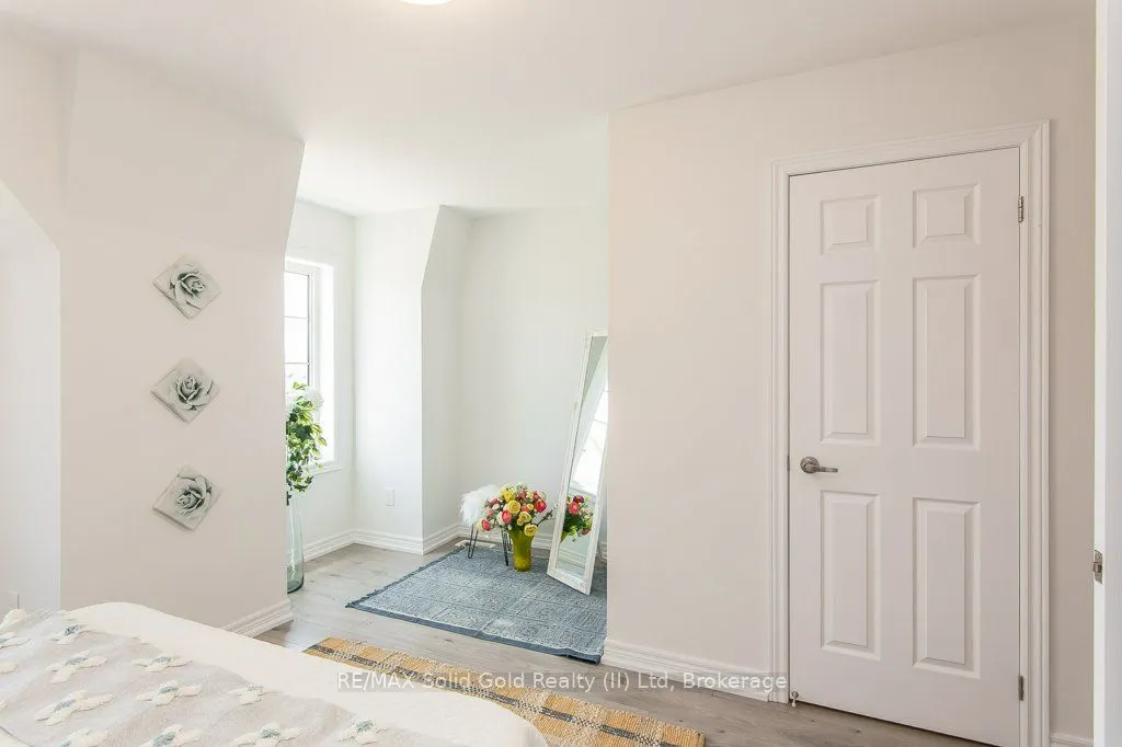 386 Linden Drive, #386