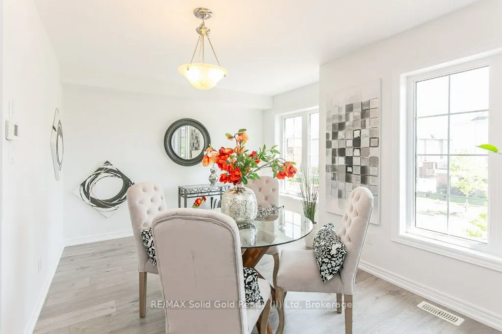 386 Linden Drive, #386