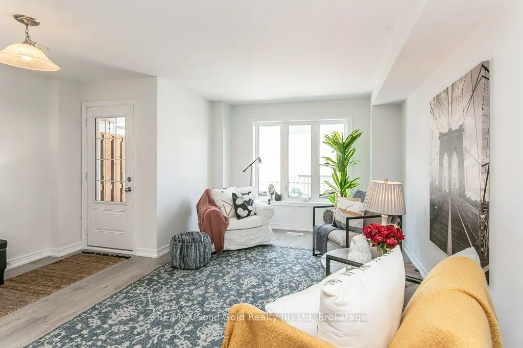 386 Linden Drive, #386