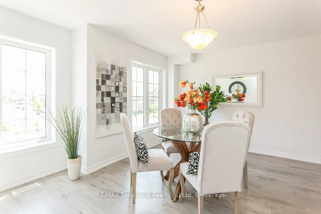 386 Linden Drive, #386