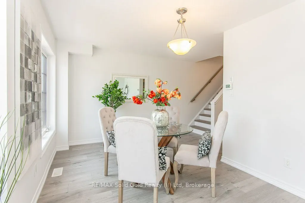 386 Linden Drive, #386
