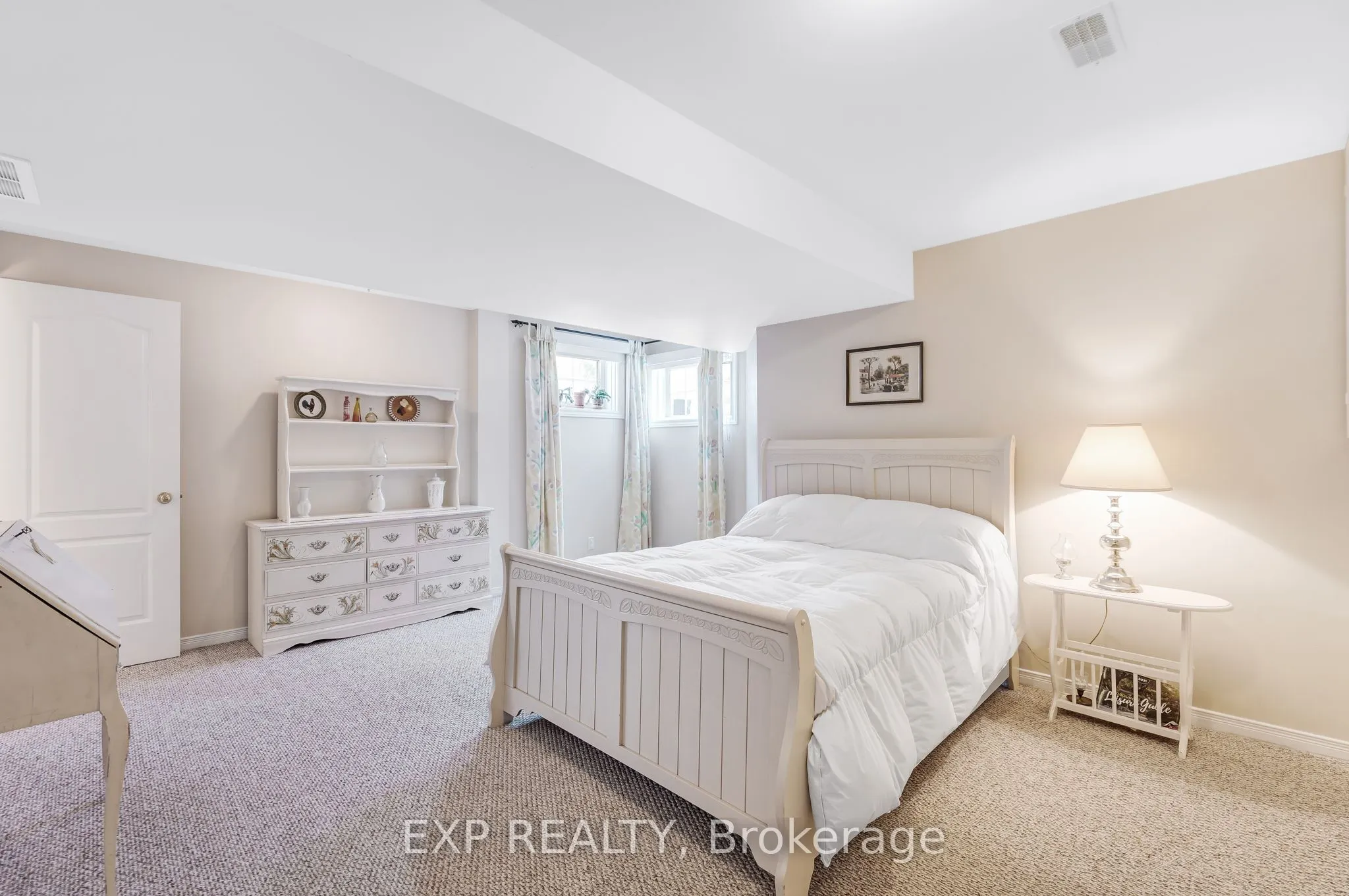 229 Carroll Crescent