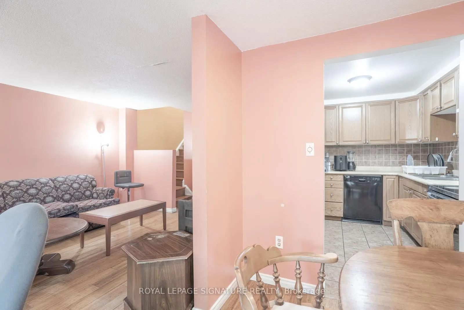 78 Grandridge Crescent