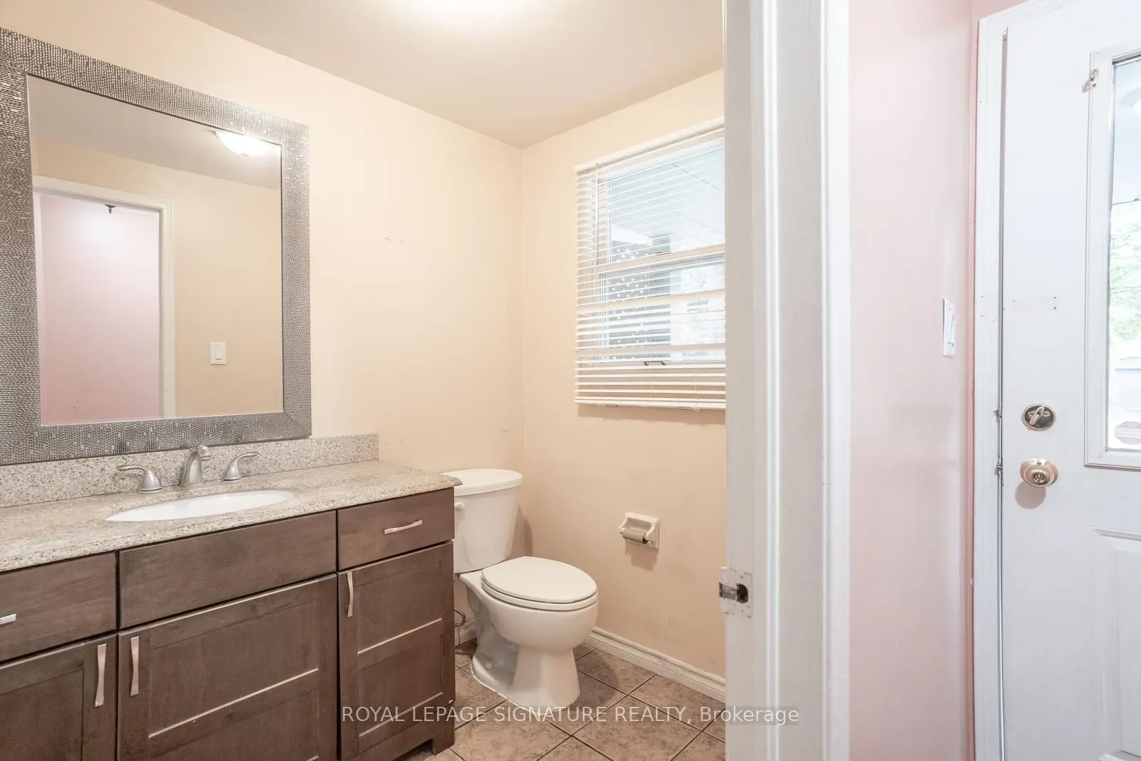 78 Grandridge Crescent