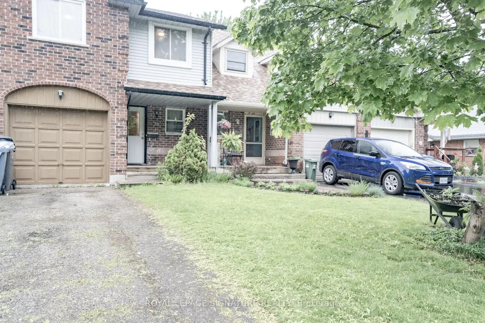 78 Grandridge Crescent