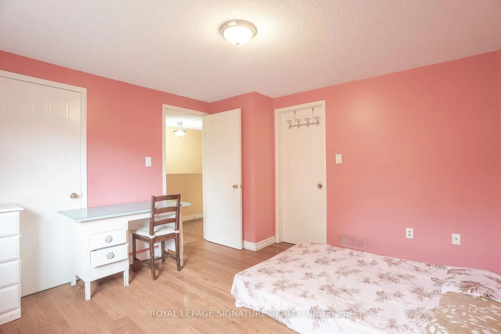 78 Grandridge Crescent