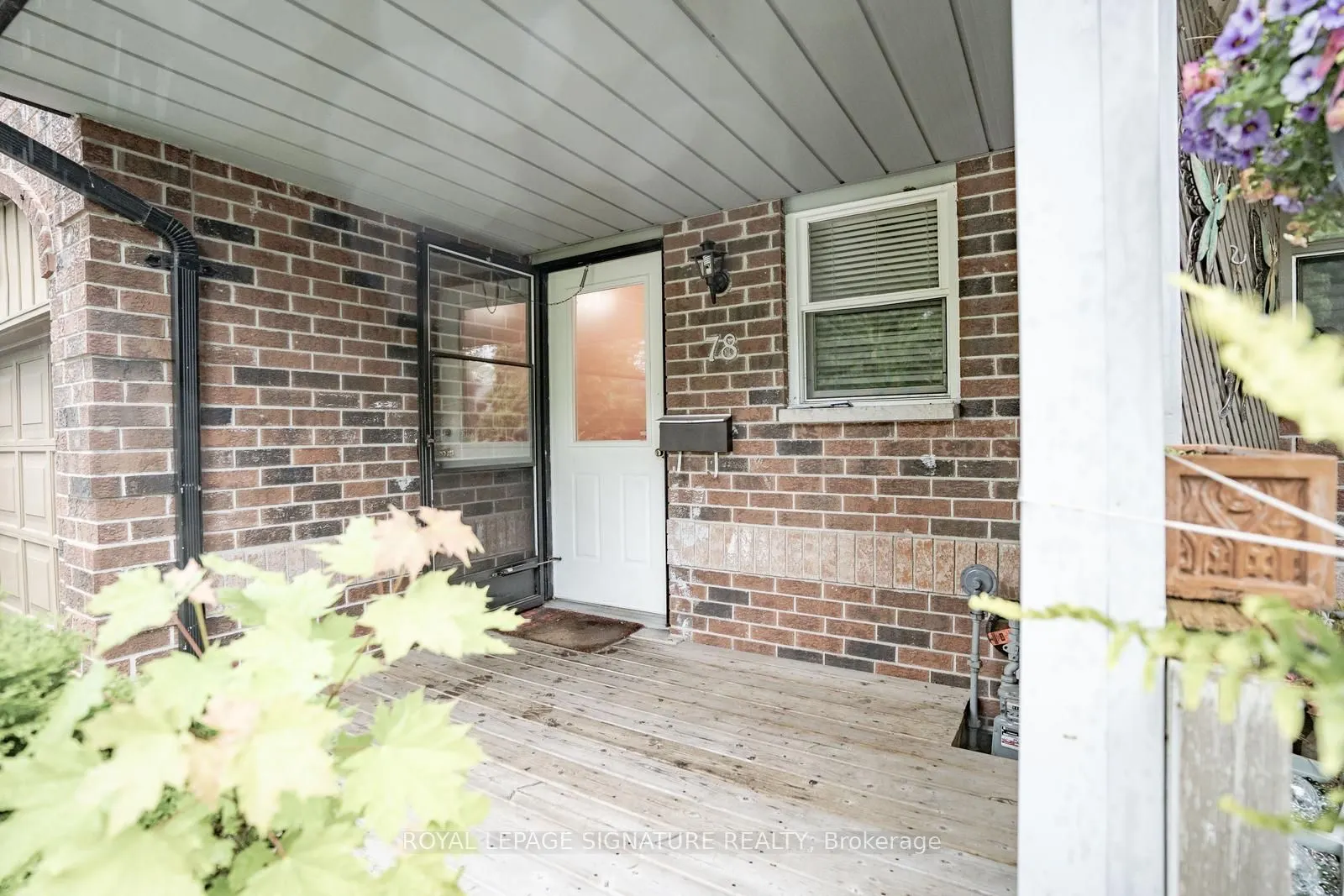 78 Grandridge Crescent