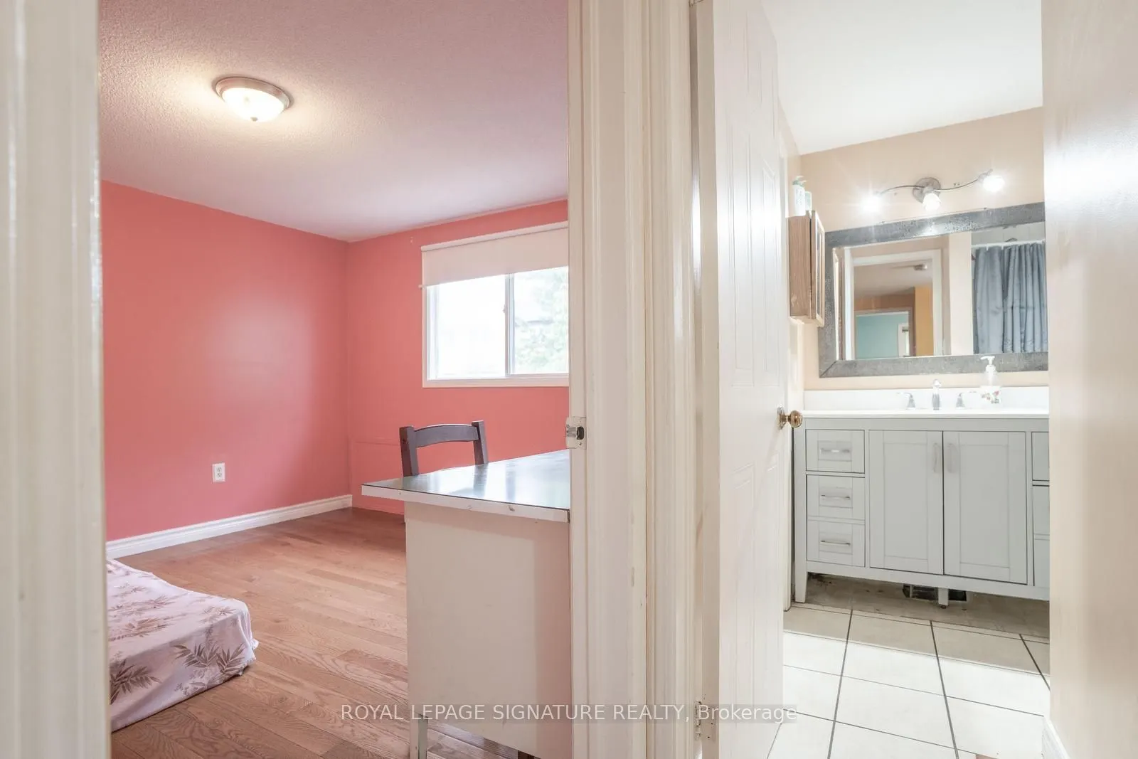 78 Grandridge Crescent