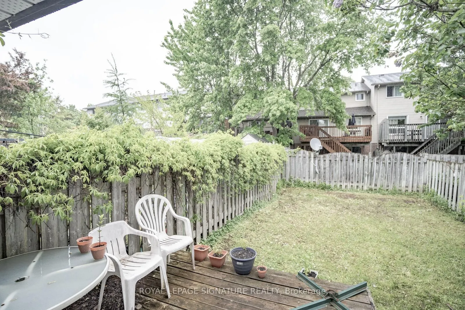 78 Grandridge Crescent