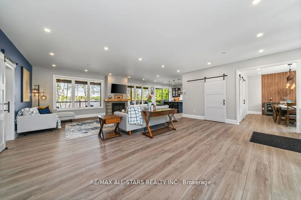 15 Berry Lane