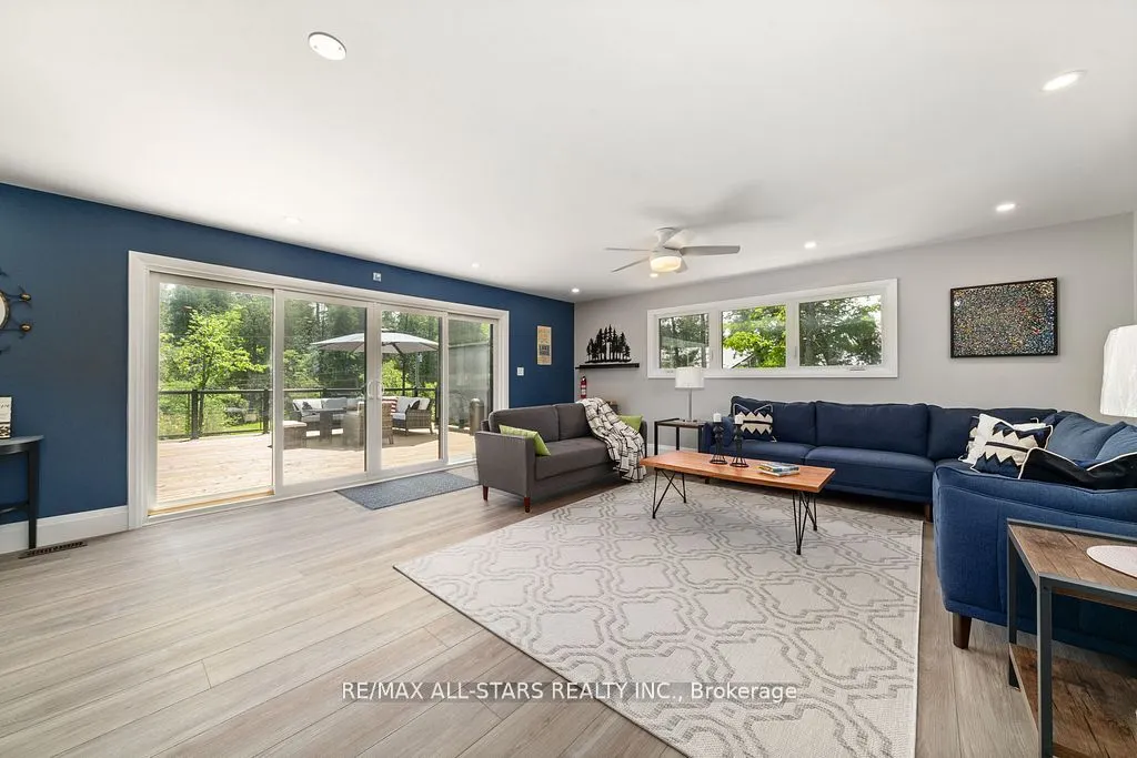15 Berry Lane