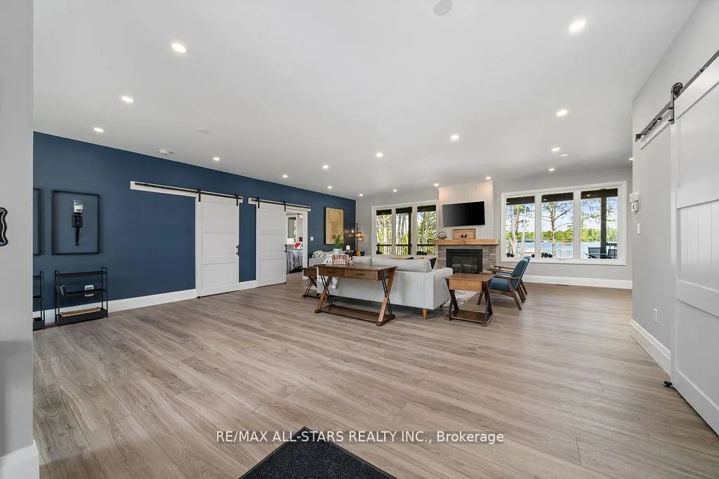 15 Berry Lane