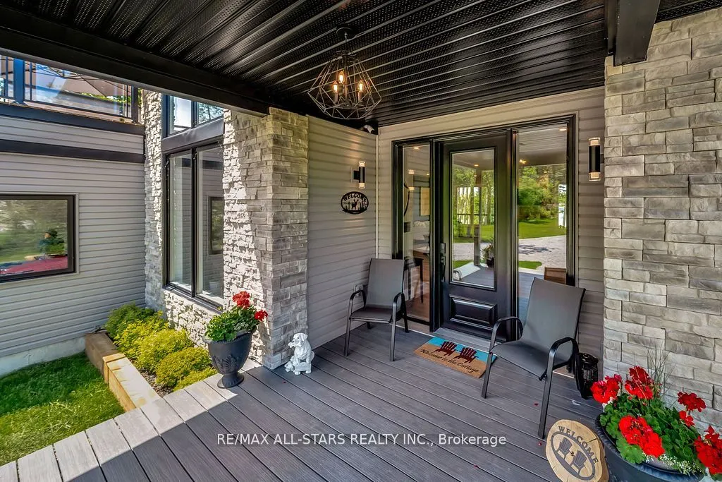 15 Berry Lane