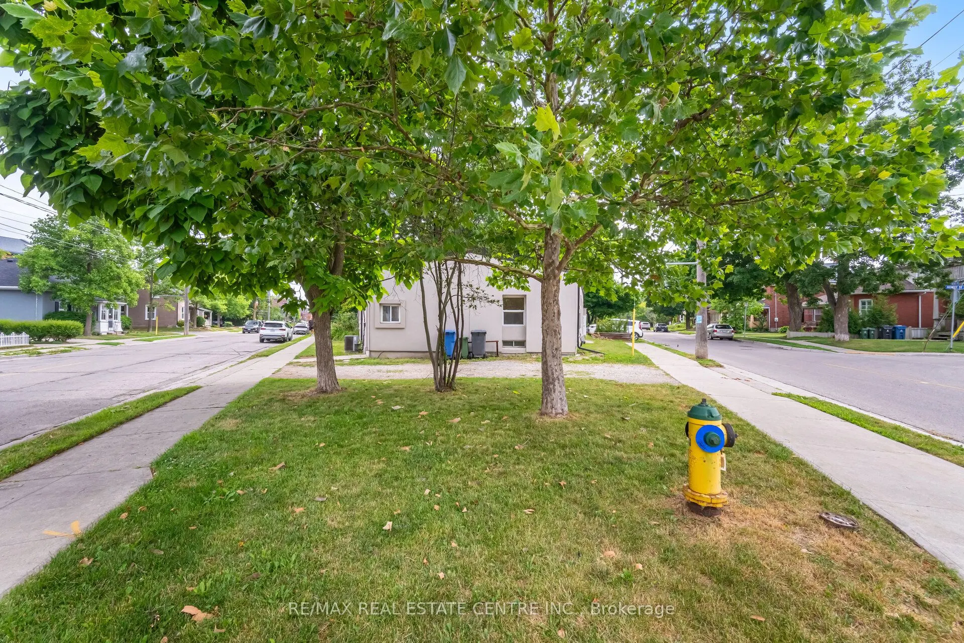 1 Ontario Street