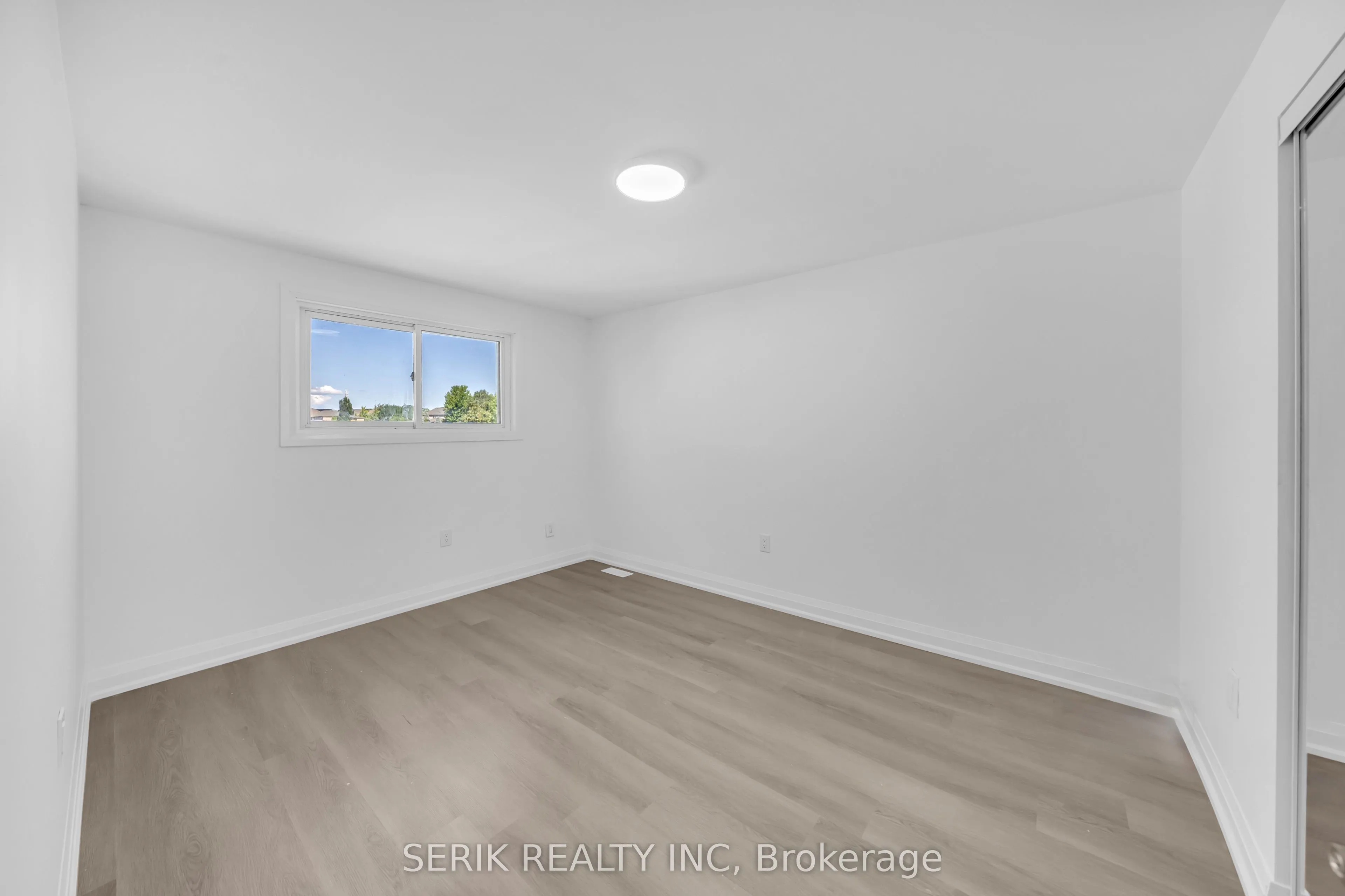 38 Manley Crescent