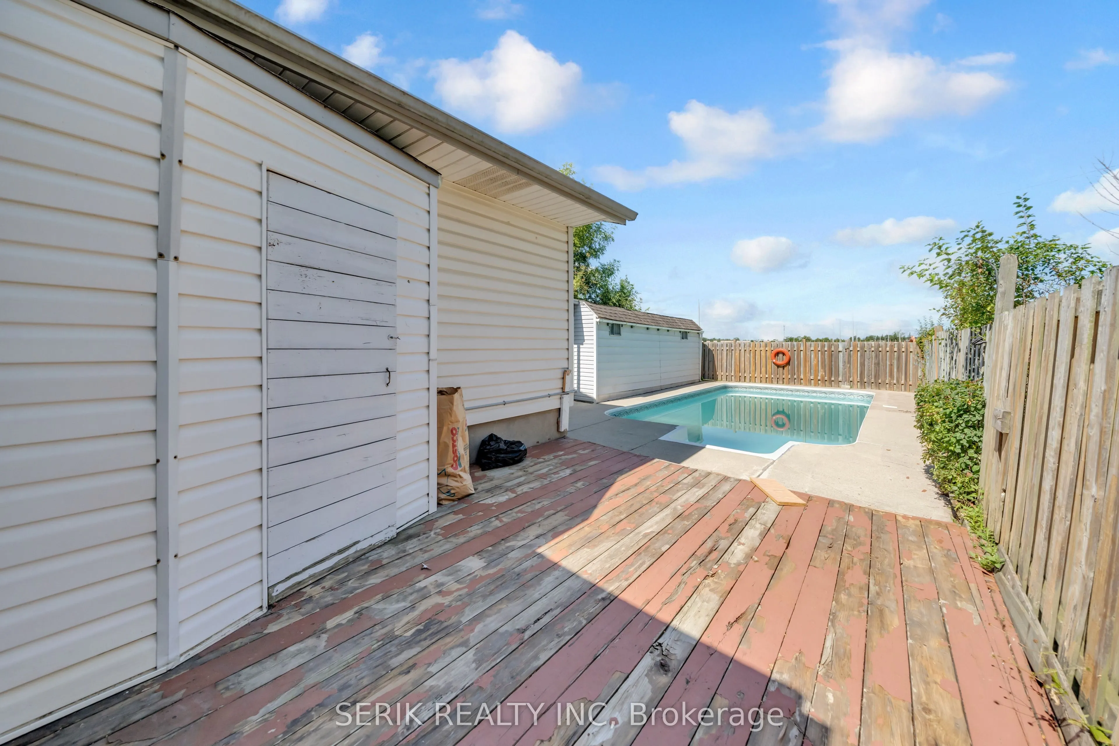 38 Manley Crescent