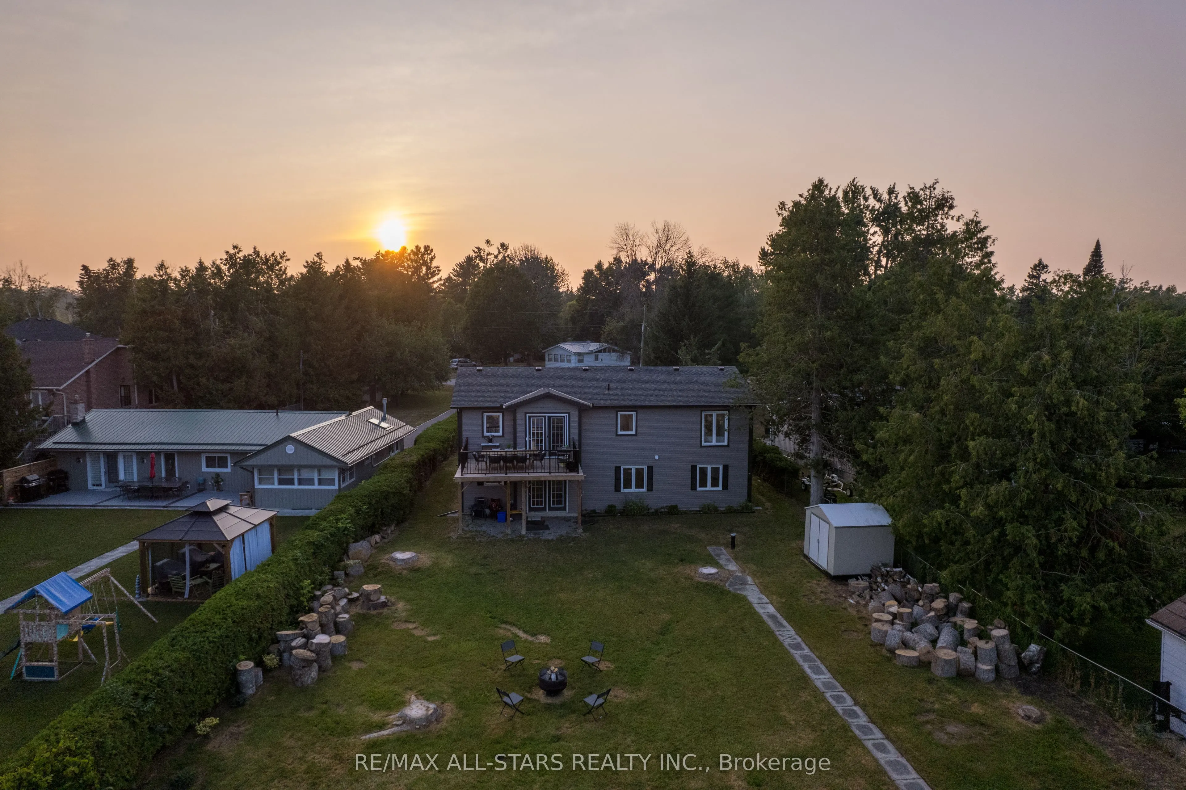 16 Kenver Street