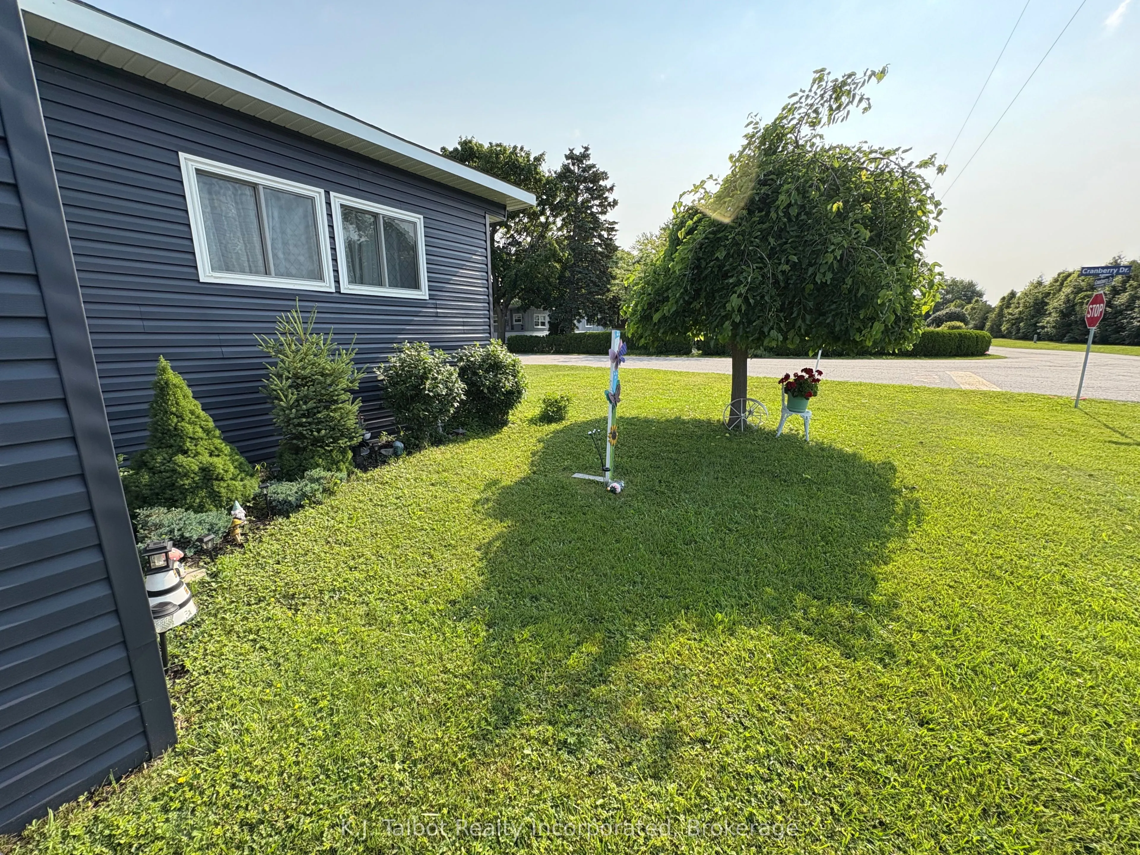 27 Cranberry Drive