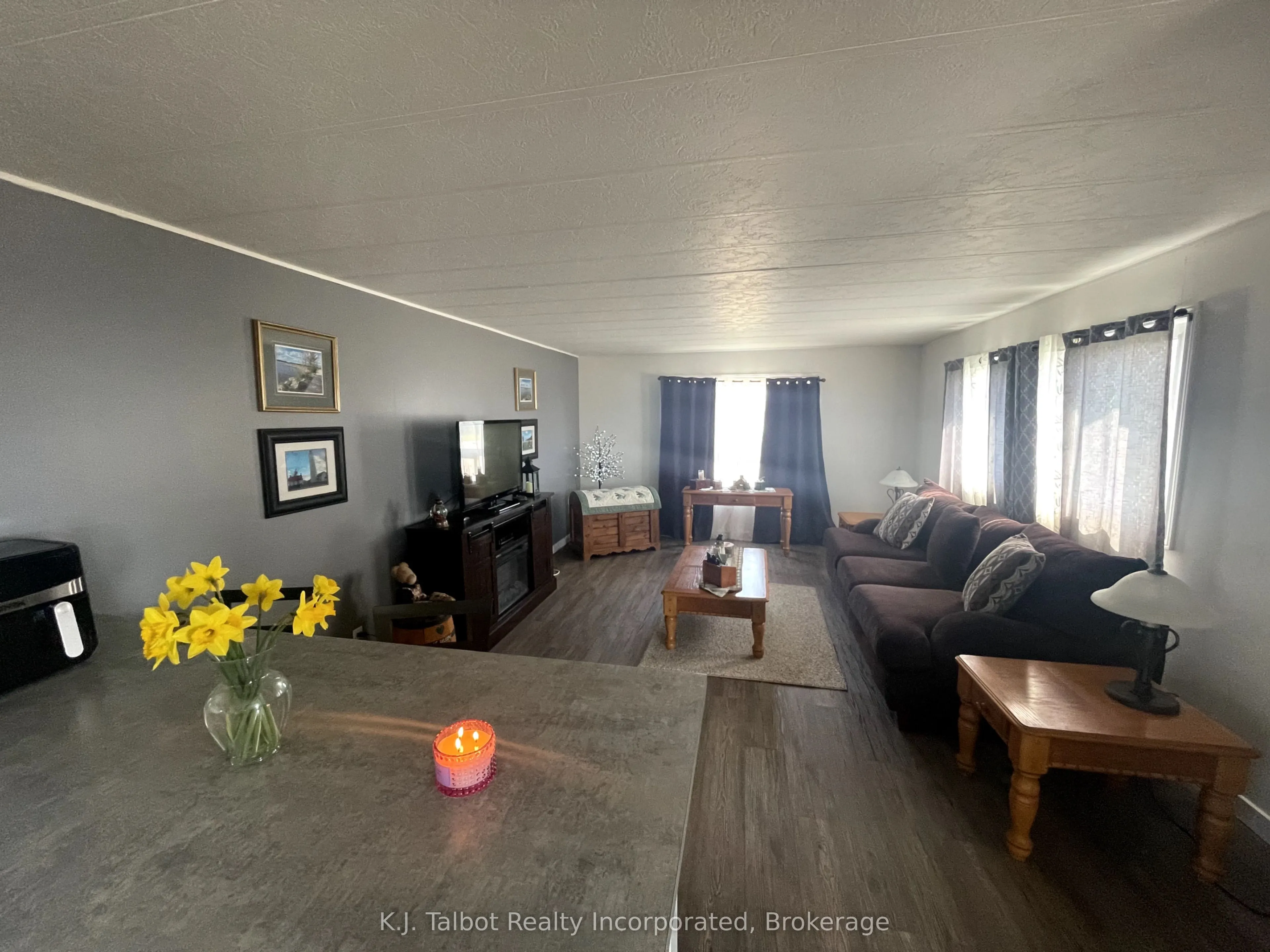 27 Cranberry Drive