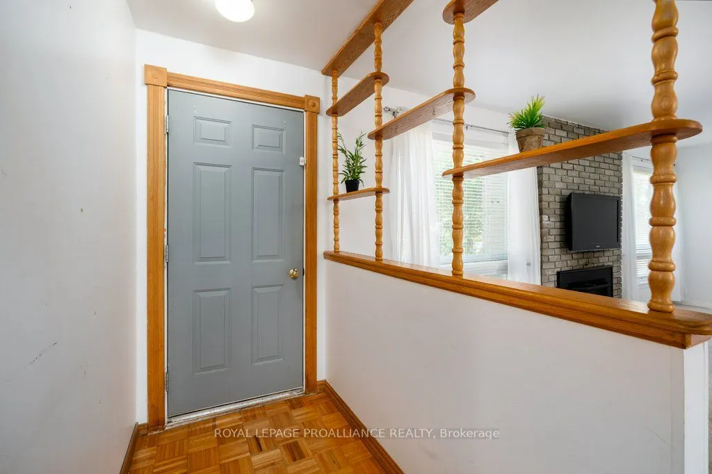 24 Quinte Road