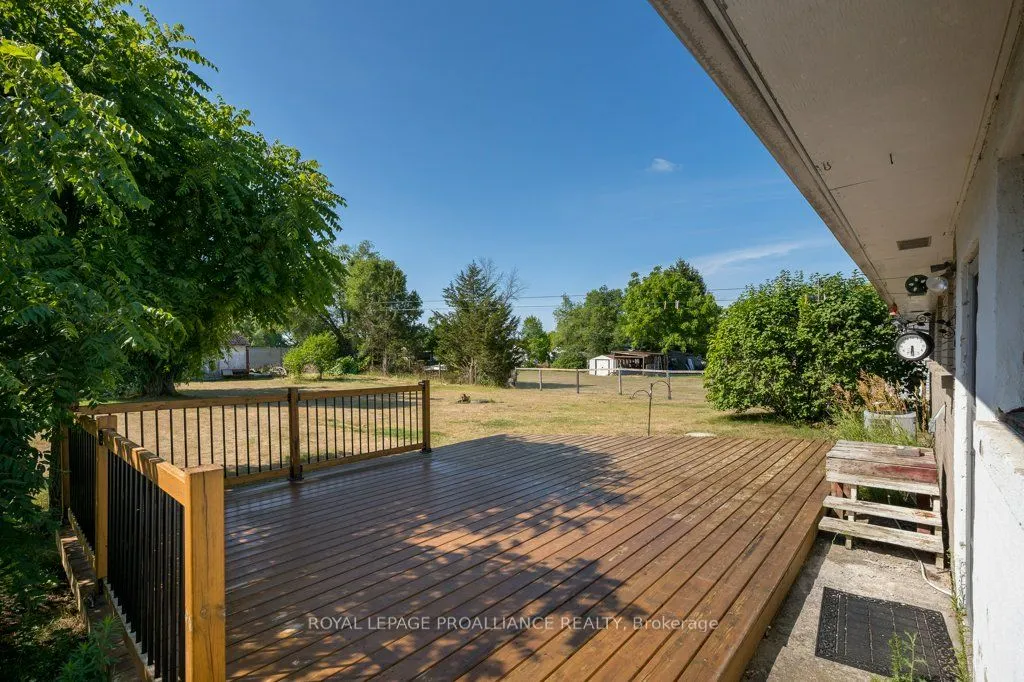 24 Quinte Road