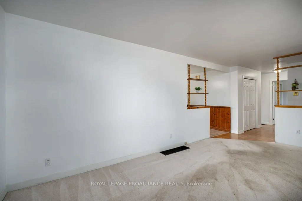 24 Quinte Road