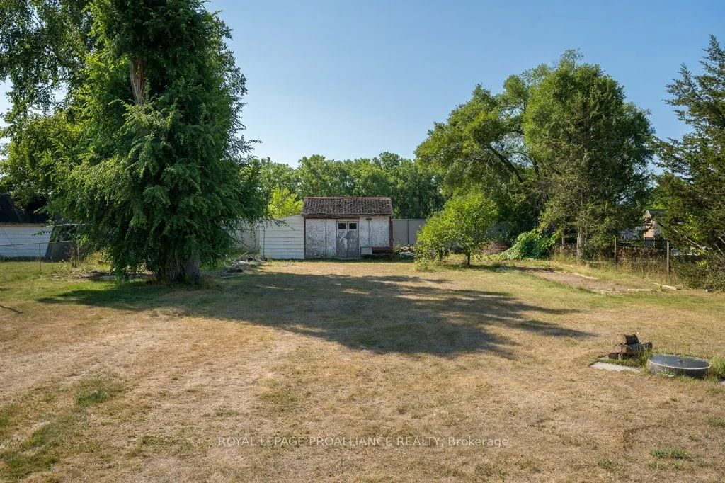 24 Quinte Road