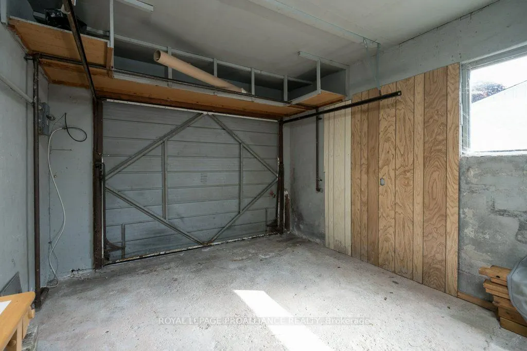 24 Quinte Road