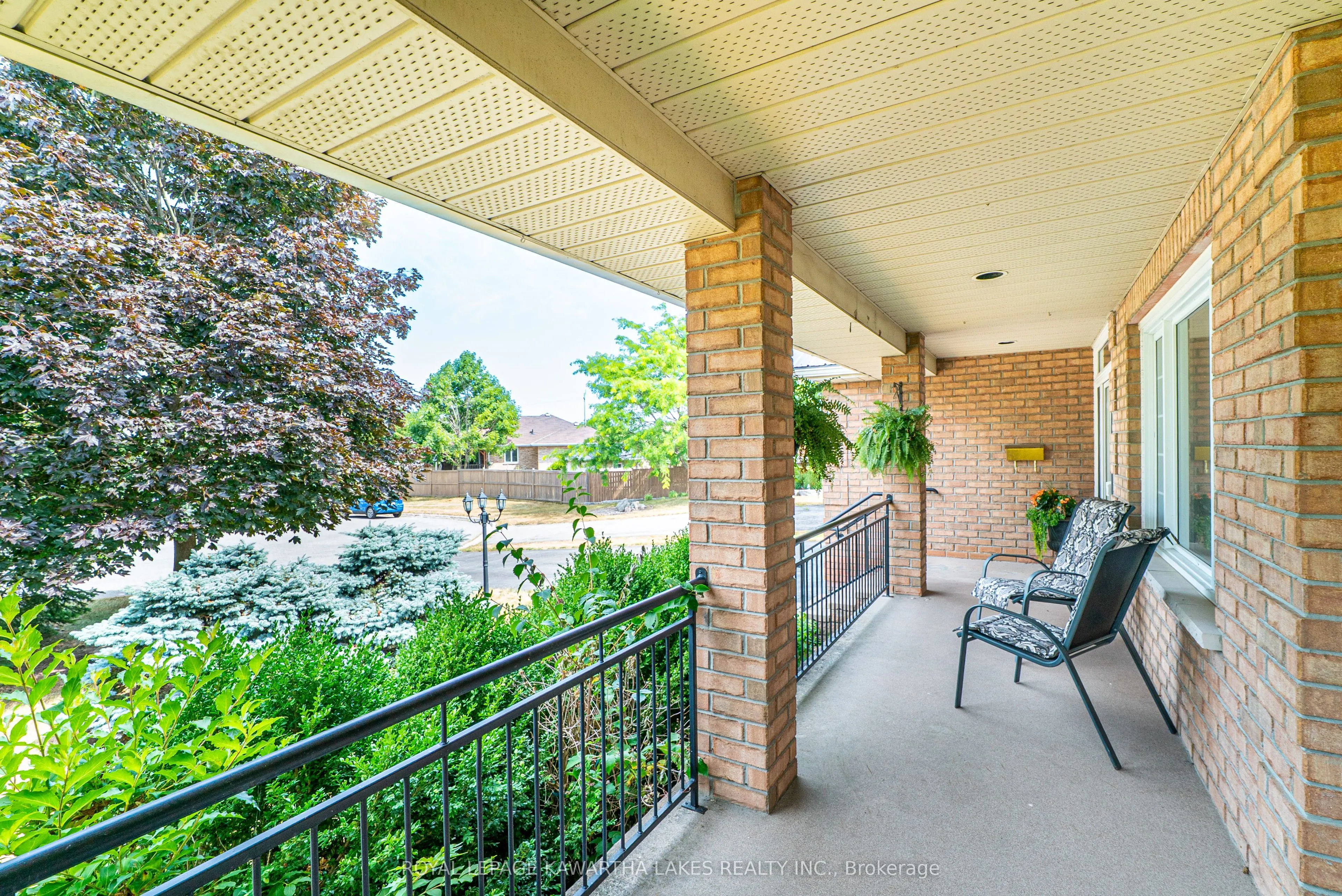 55 Eakins Court