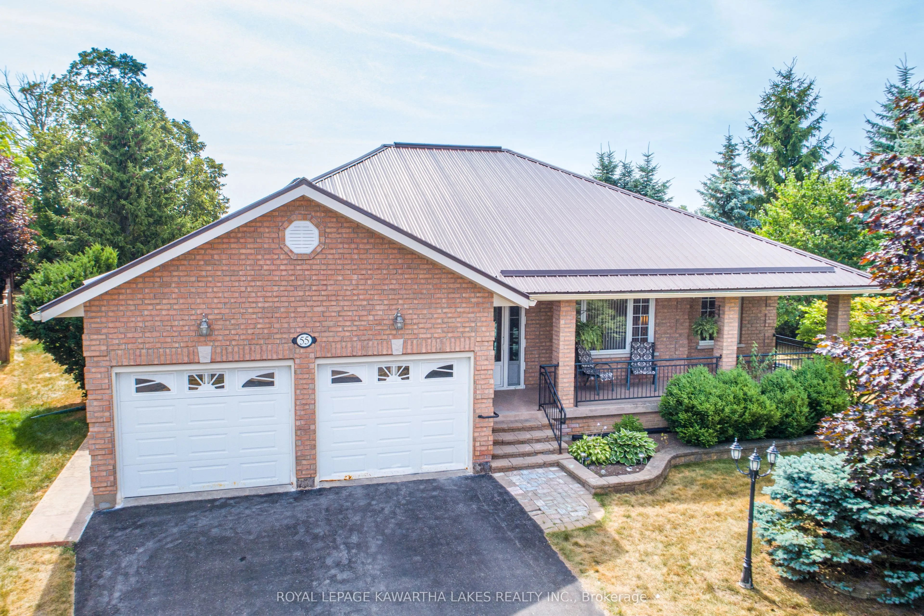 55 Eakins Court
