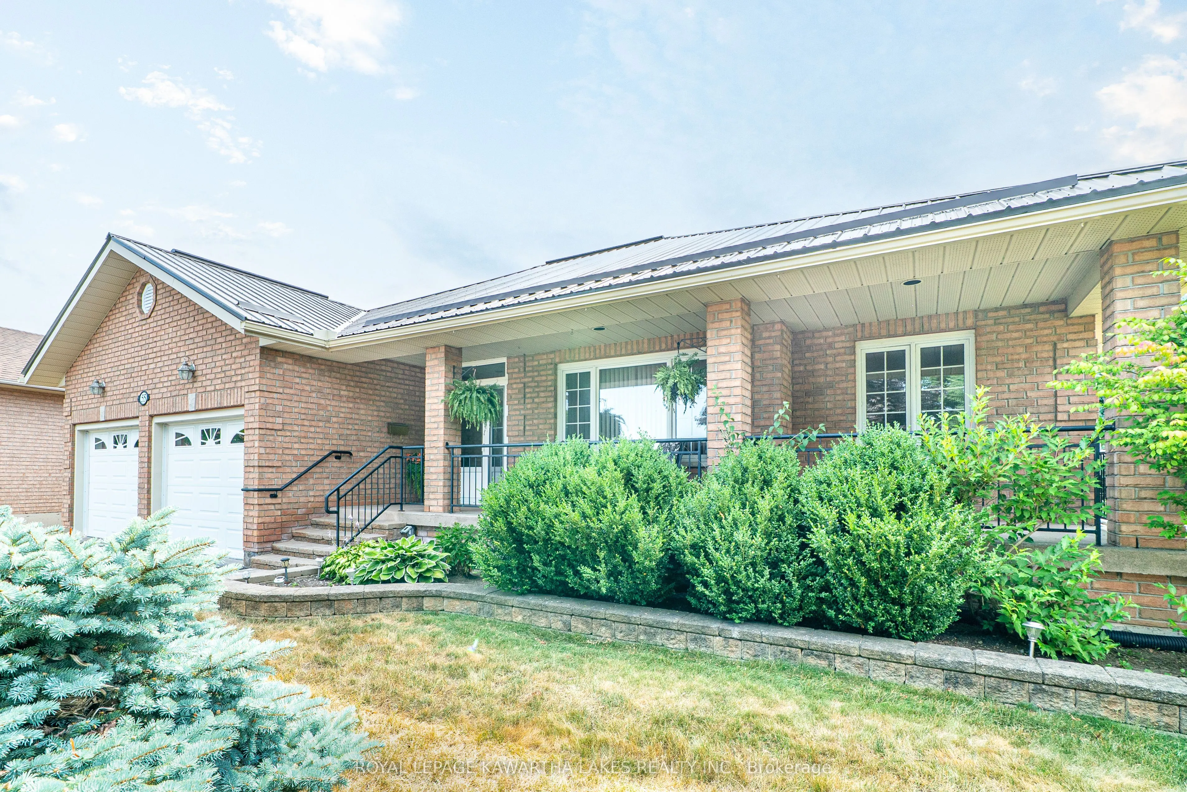 55 Eakins Court