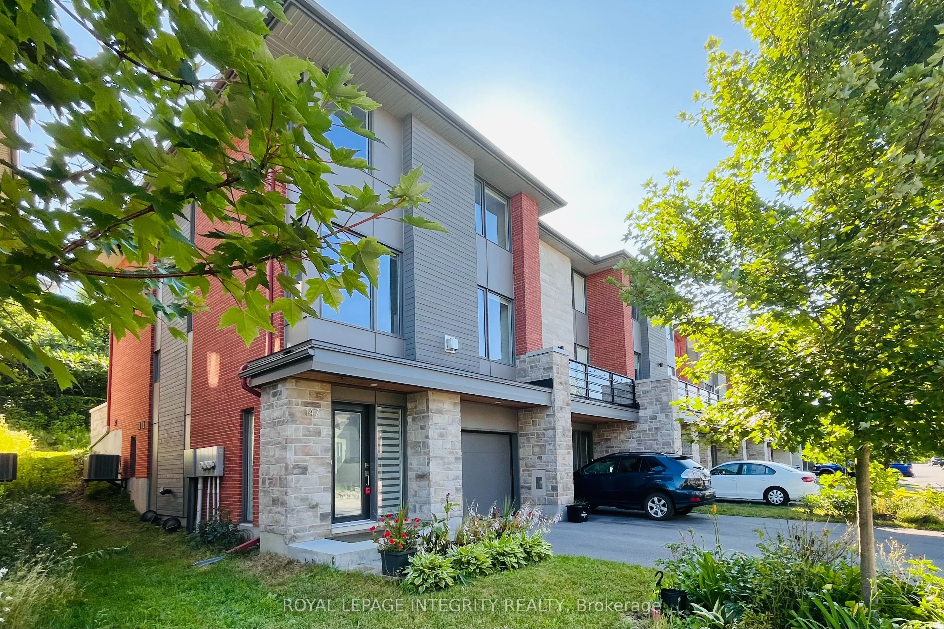 147 Boundstone Way