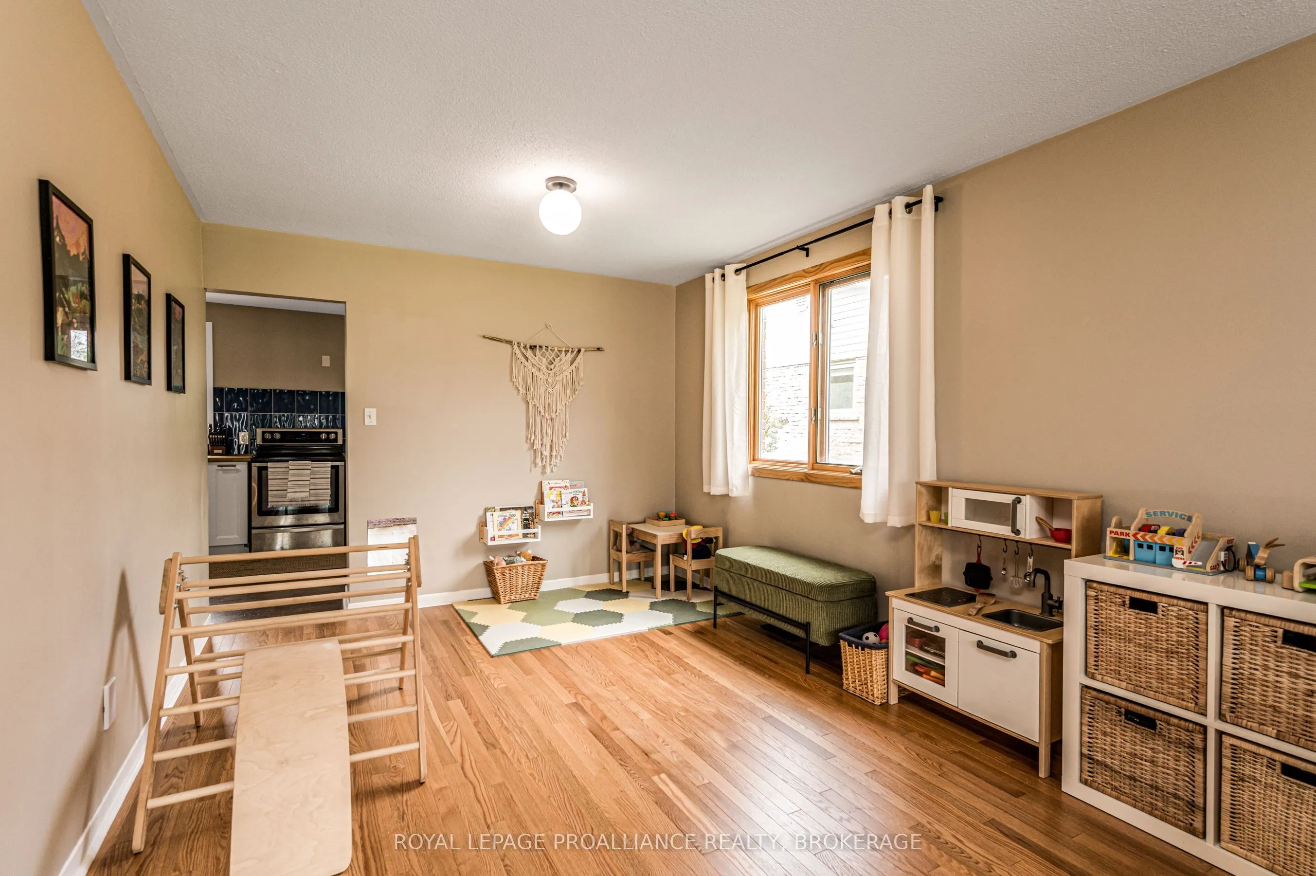 867 Berwick Place