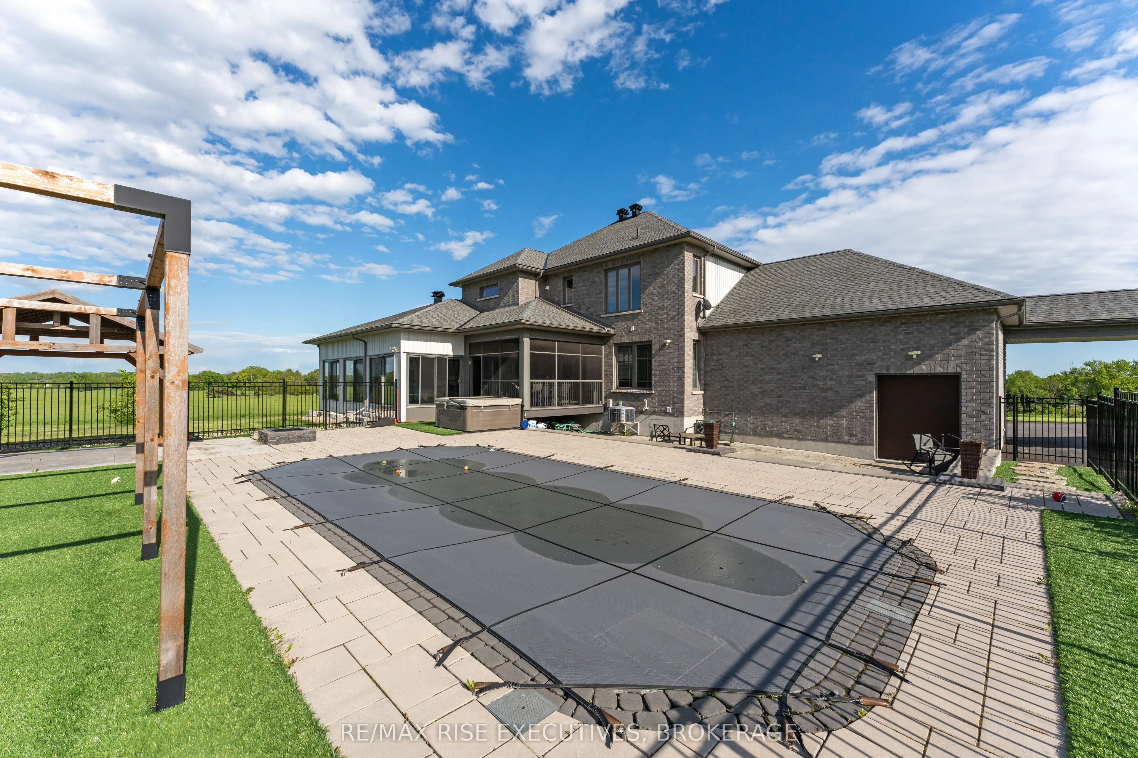 78 Aragon Road