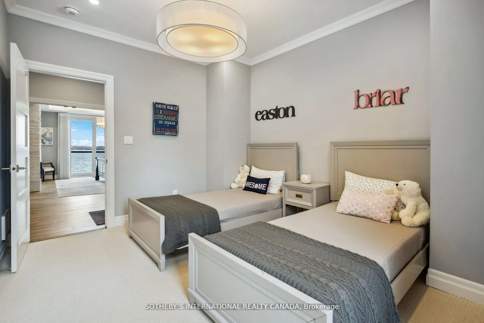 137 Stinsons Bay Road