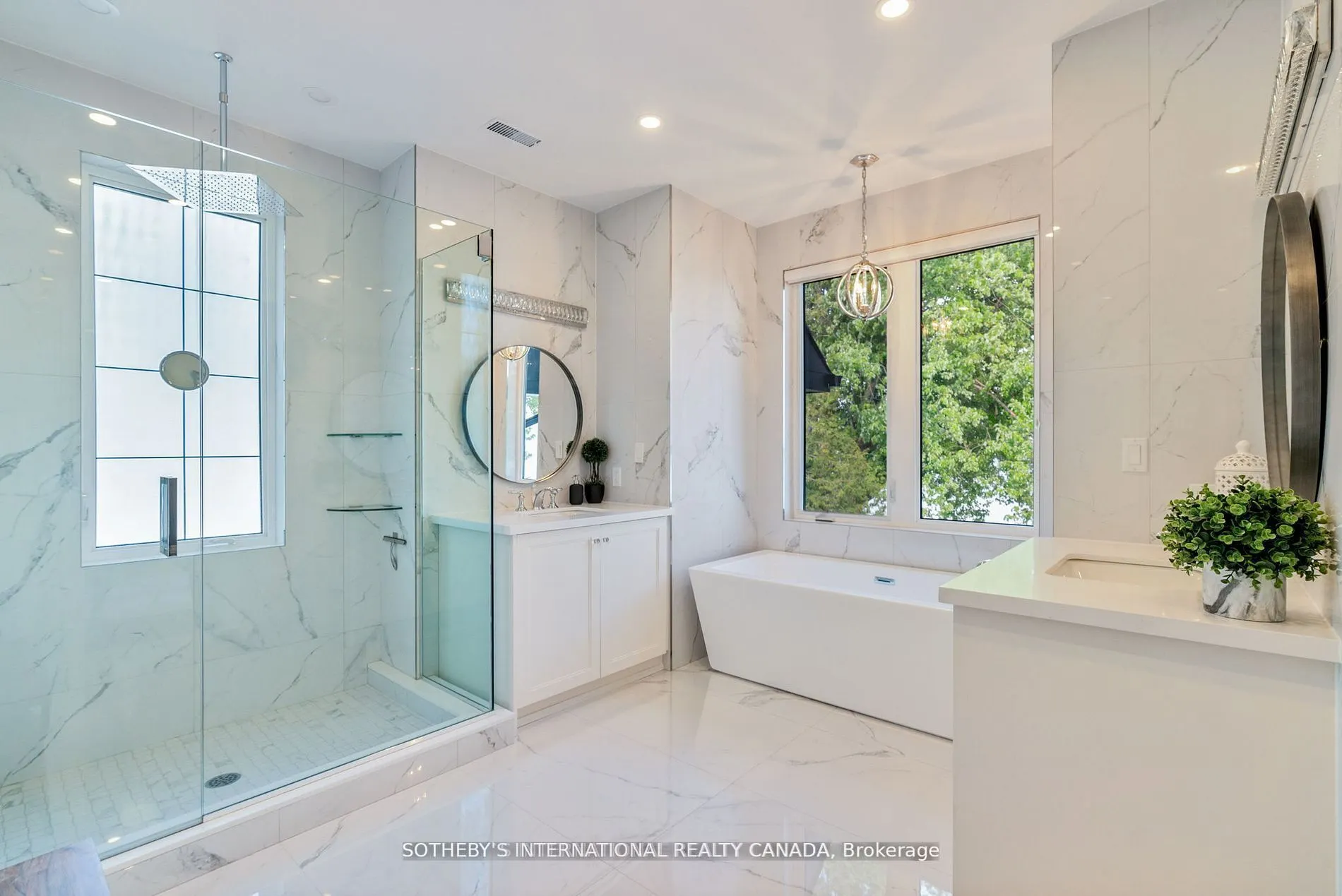 137 Stinsons Bay Road